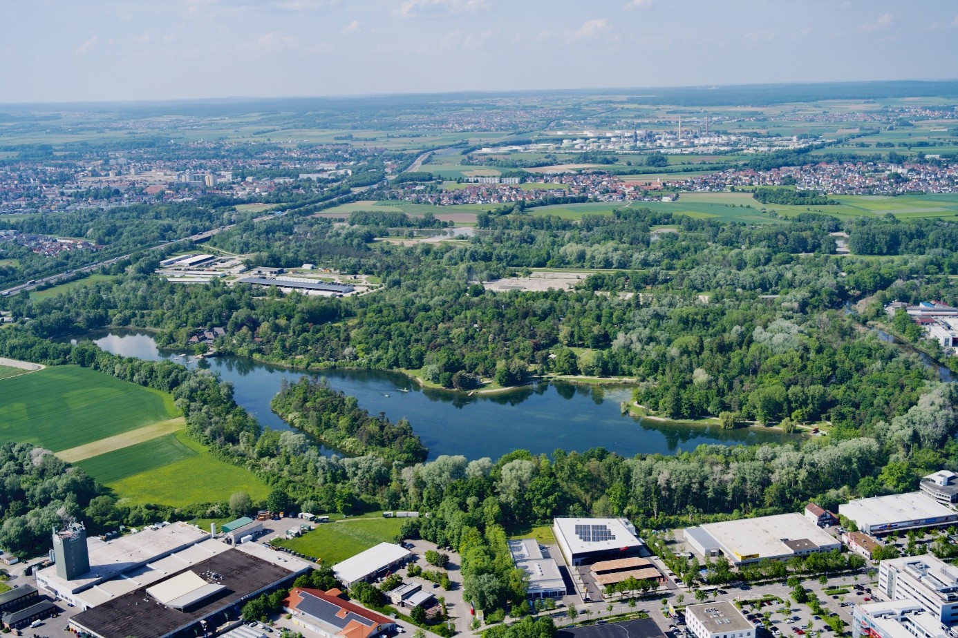 Luftbild des Stadtbezirks 04 - Südost der Stadt Ingolstadt // Foto: Stadt Ingolstadt/Schalles